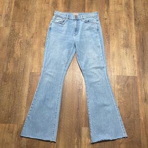 MOTHER denim. The Weekender Fray. Mentally Elsewhere (light blue). Size 29.
